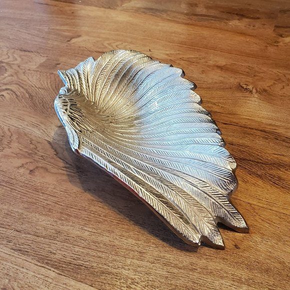 Hammered Aluminum Decorative Tray, 13" Shell or Wing Silvertone Centerpiece Bowl - Picture 1 of 6